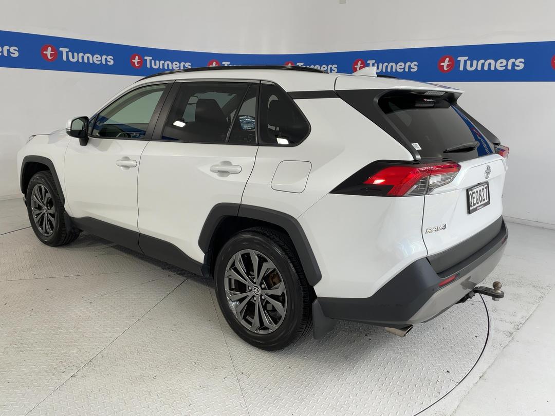 Photo '5' of Toyota Rav4