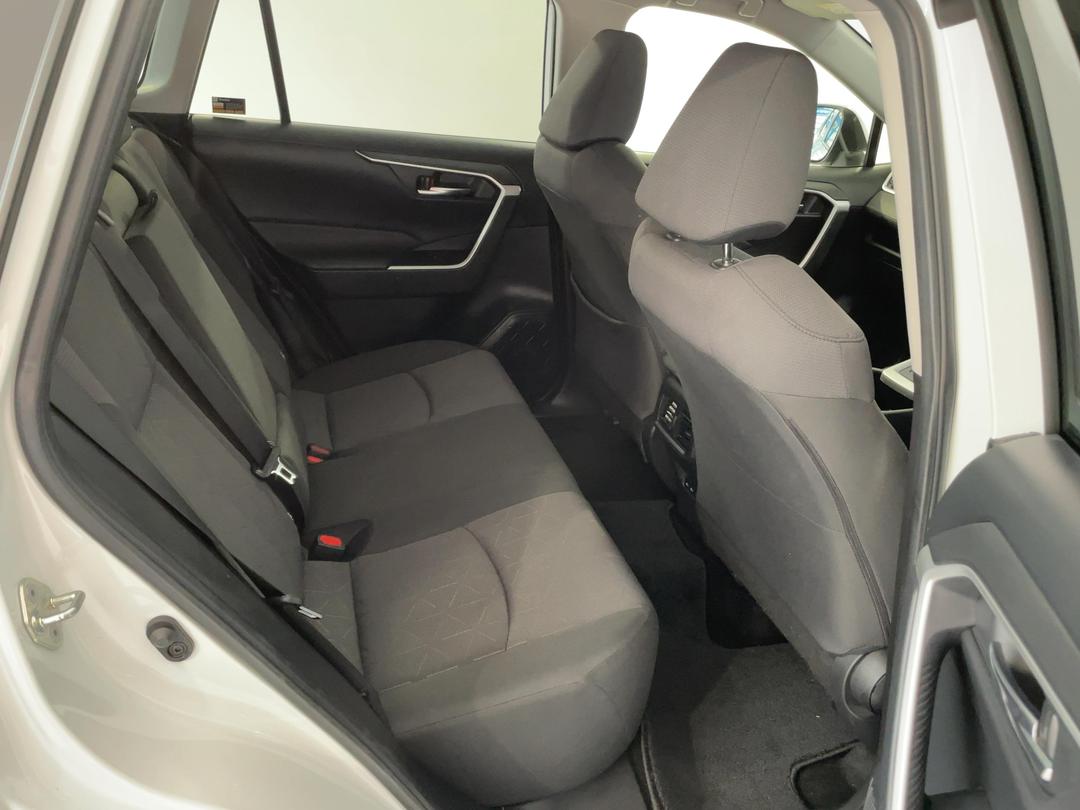 Photo '20' of Toyota Rav4