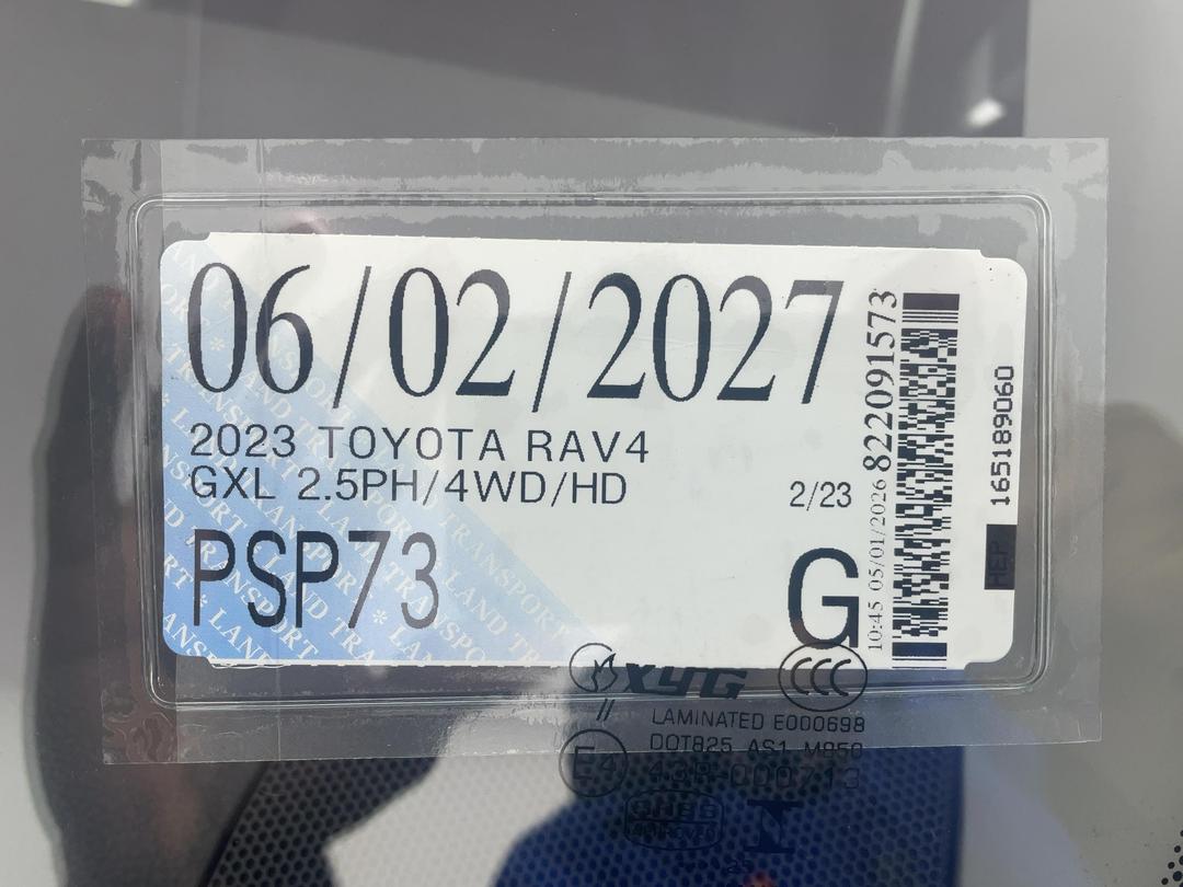 Photo '32' of Toyota Rav4