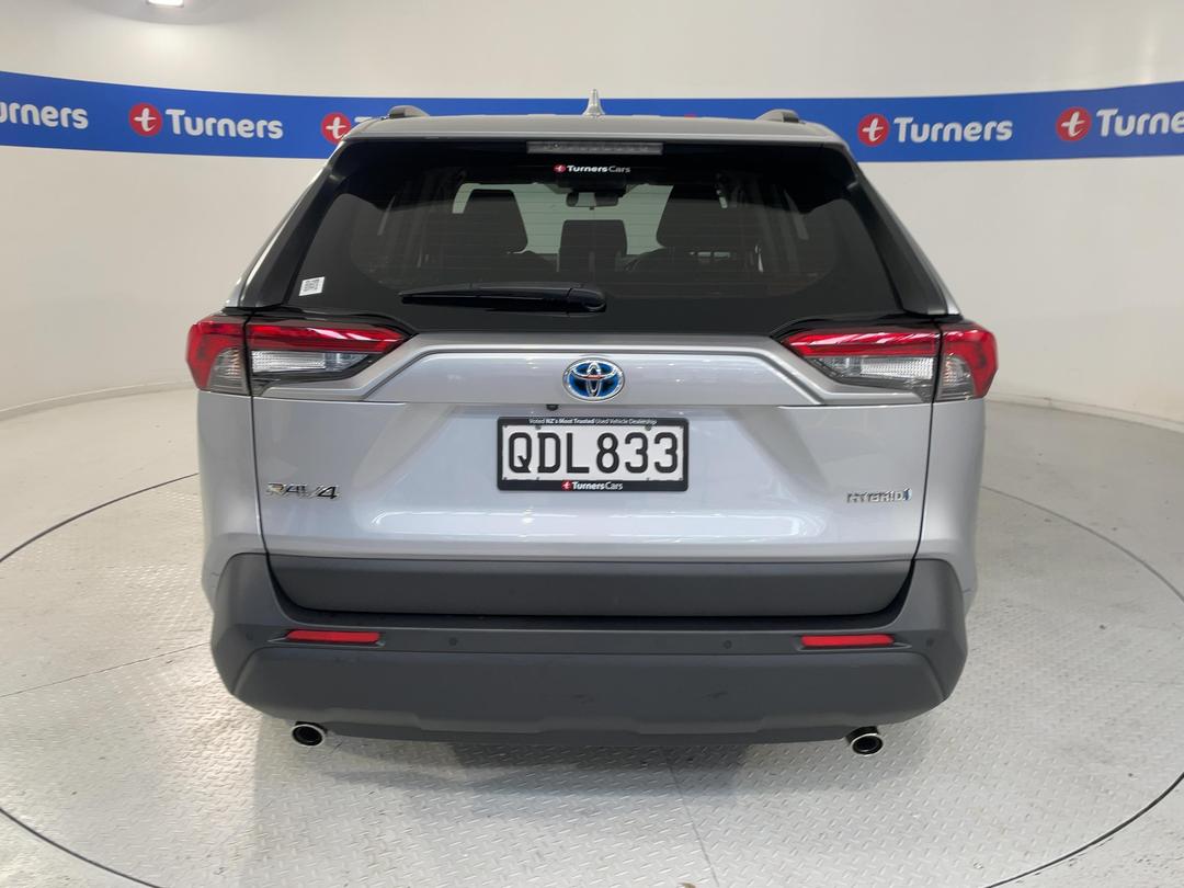 Photo '6' of Toyota Rav4