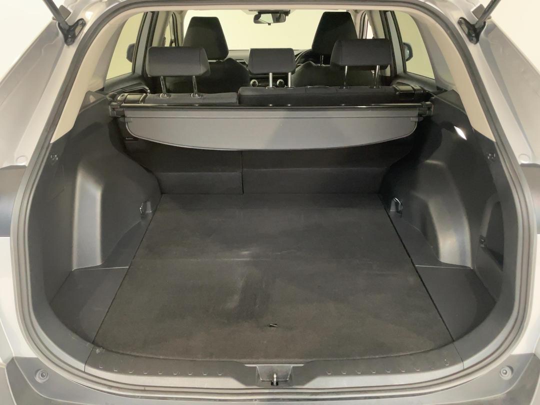 Photo '14' of Toyota Rav4
