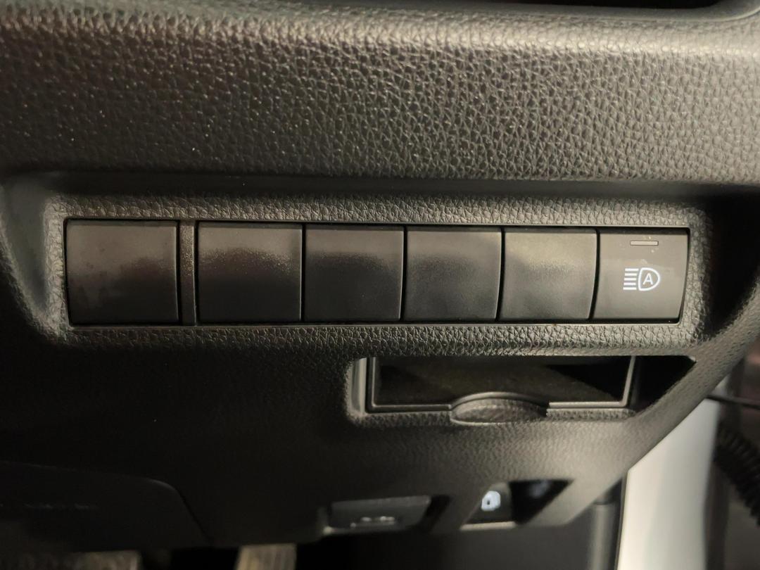 Photo '25' of Toyota Rav4