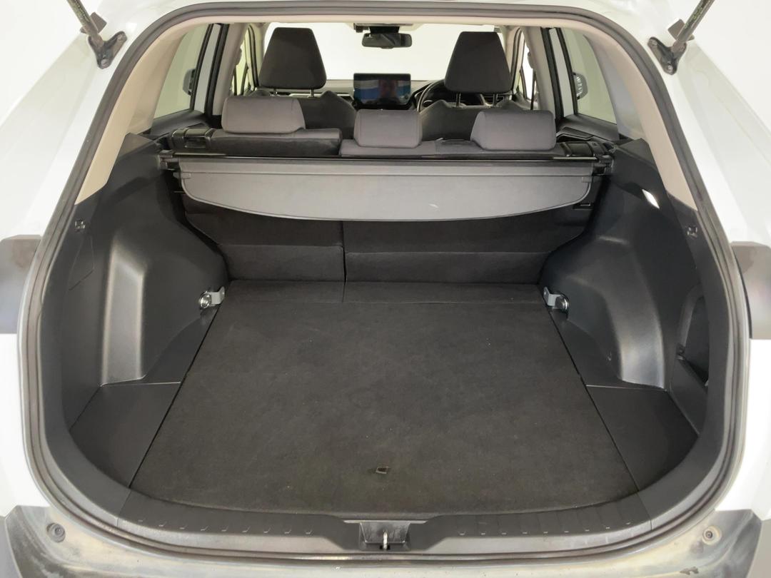 Photo '14' of Toyota Rav4