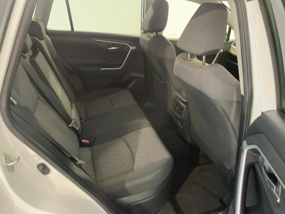 Photo '20' of Toyota Rav4