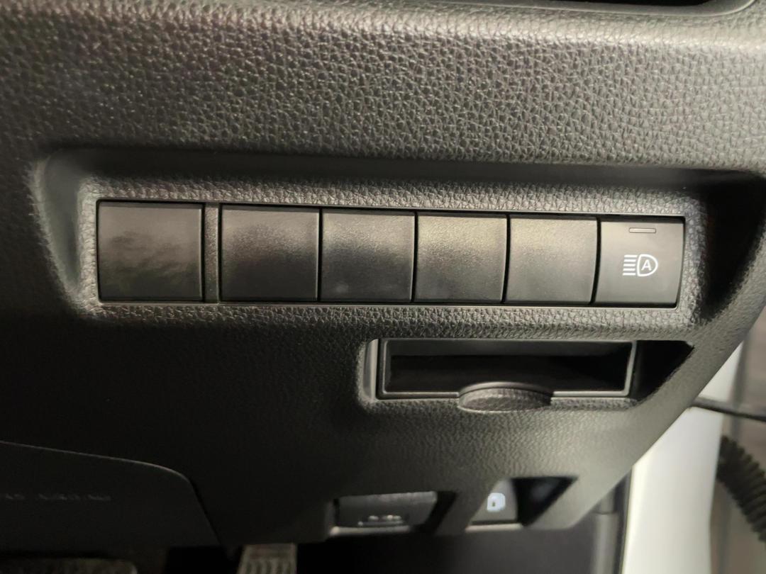 Photo '25' of Toyota Rav4