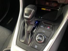Photo '32' of Toyota Rav4