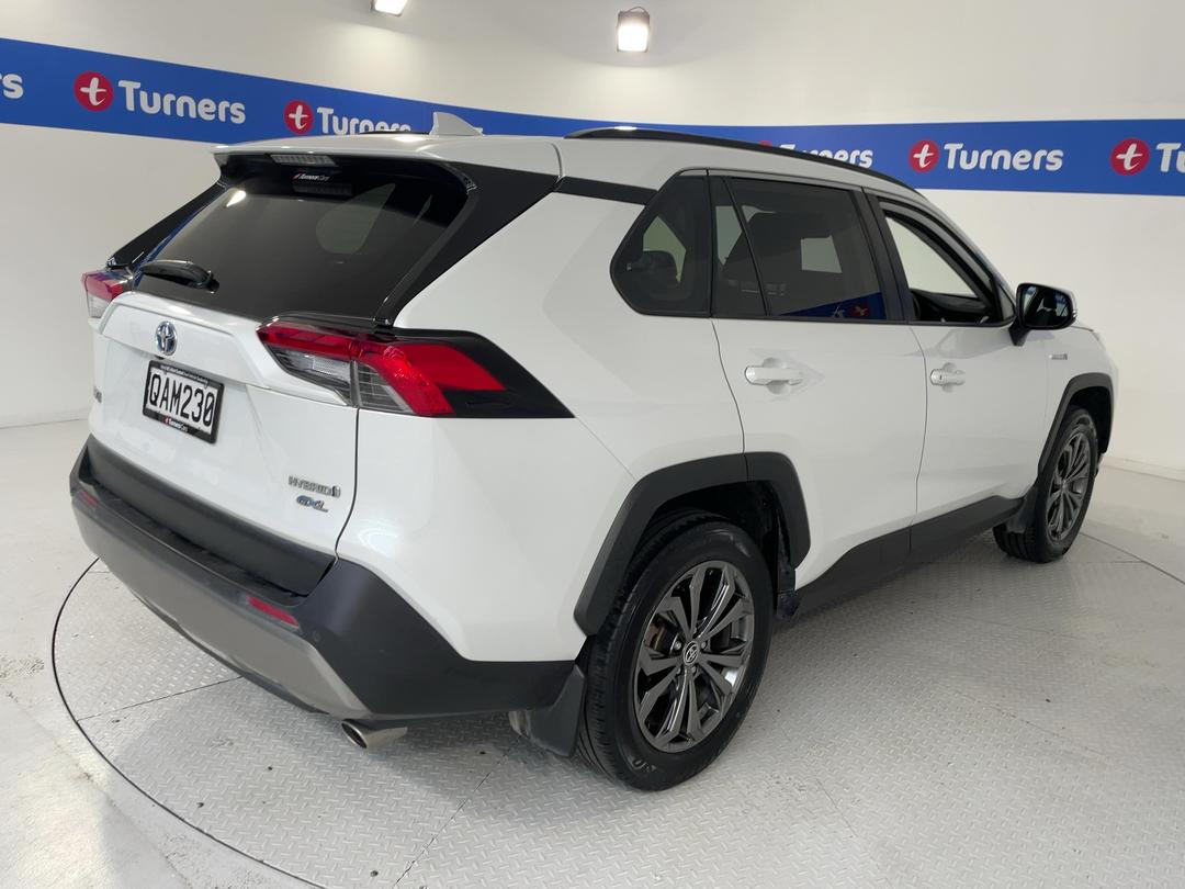Photo '7' of Toyota Rav4