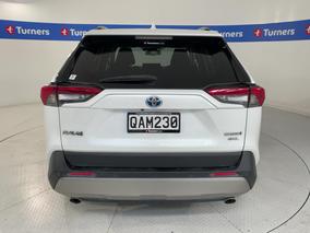 Photo '6' of Toyota Rav4
