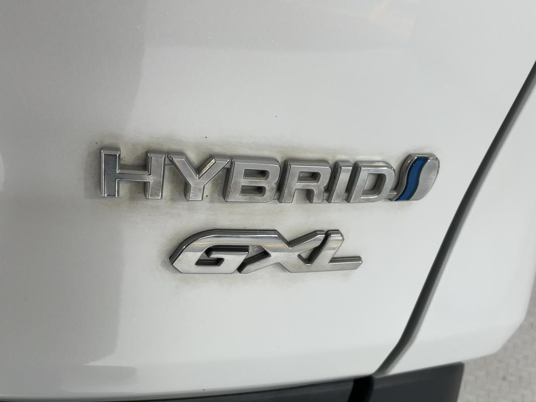 Photo '38' of Toyota Rav4