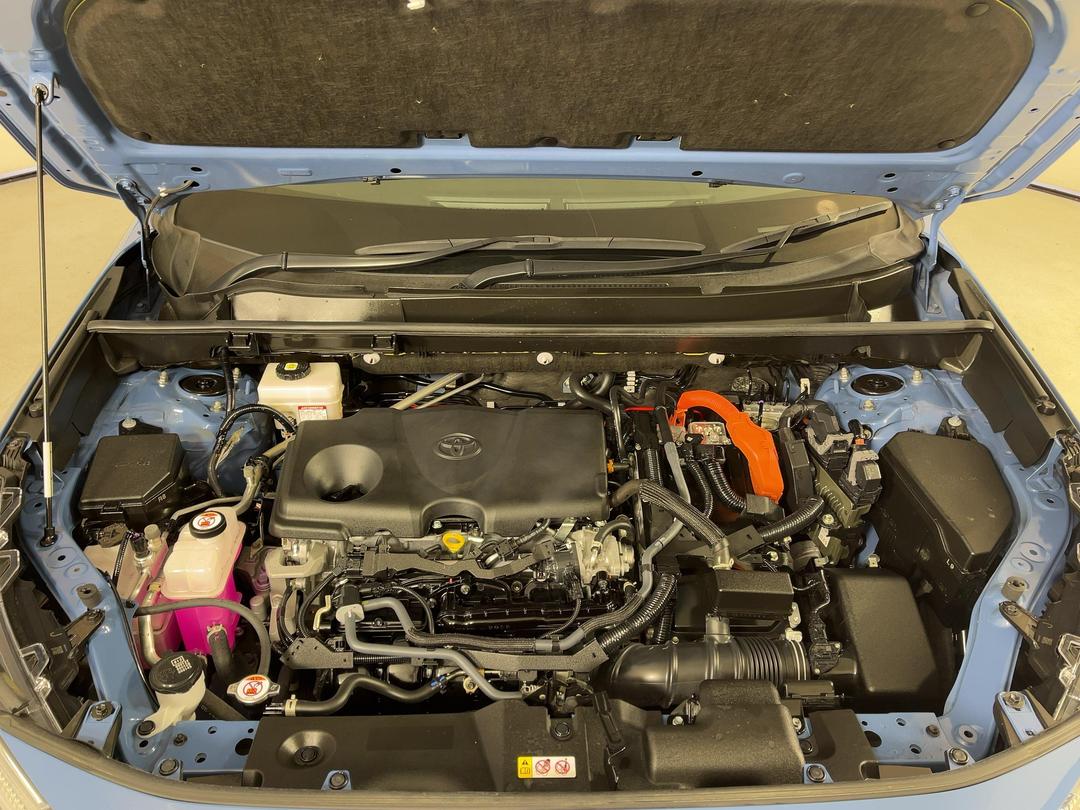 Photo '13' of Toyota Rav4