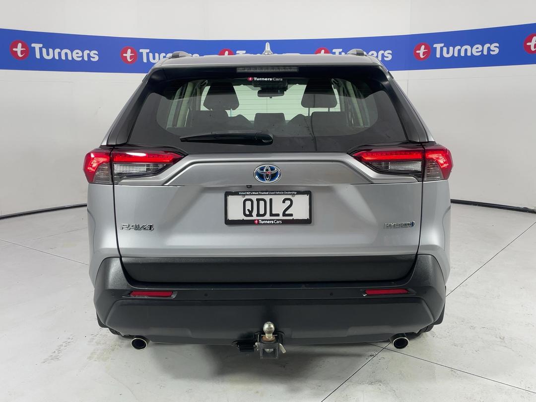 Photo '6' of Toyota Rav4