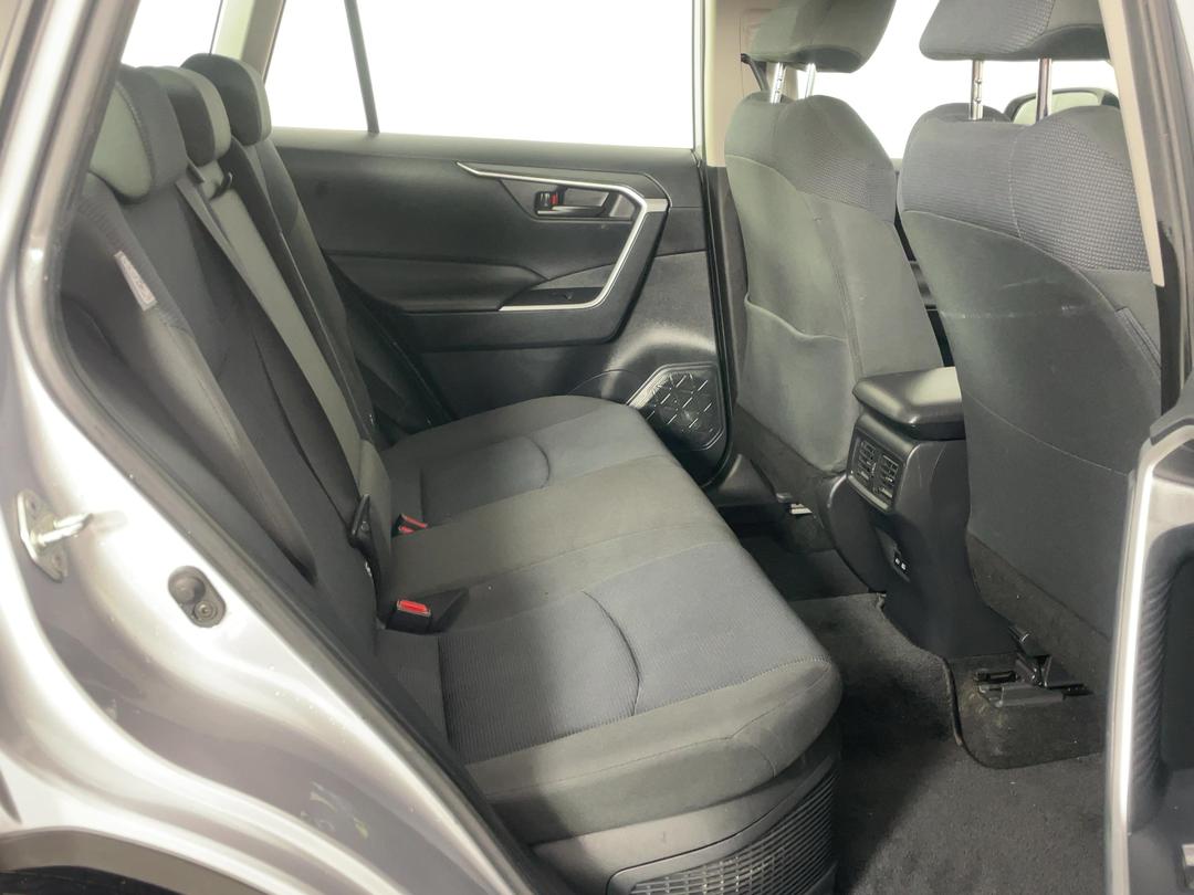 Photo '20' of Toyota Rav4