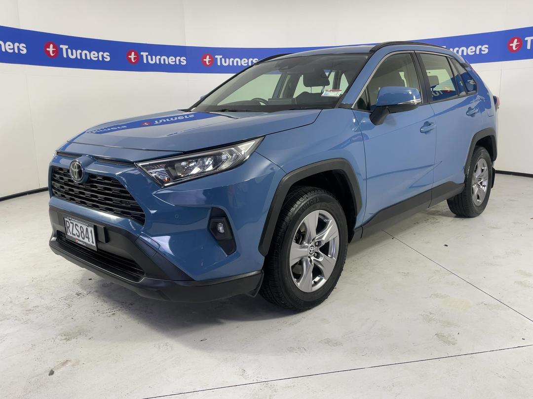 Photo '4' of Toyota Rav4