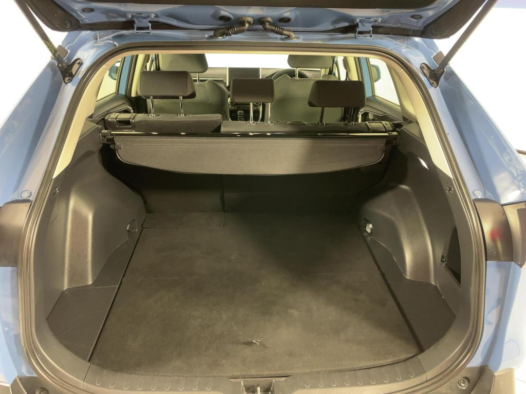 Photo '14' of Toyota Rav4