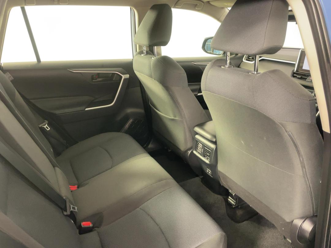 Photo '20' of Toyota Rav4