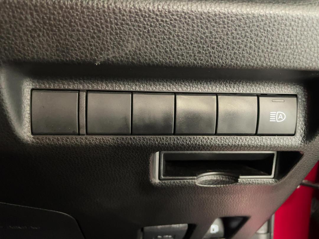 Photo '25' of Toyota Rav4