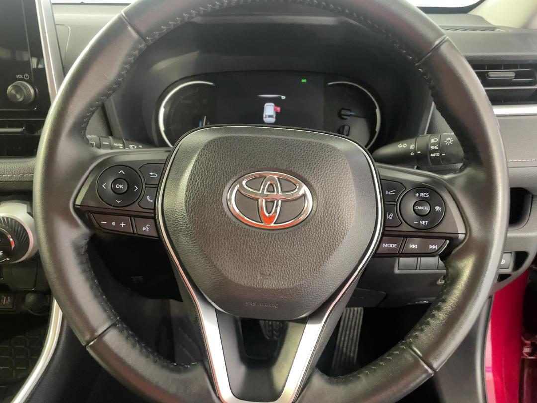 Photo '28' of Toyota Rav4