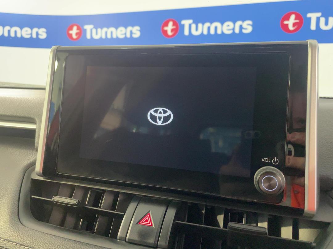 Photo '29' of Toyota Rav4