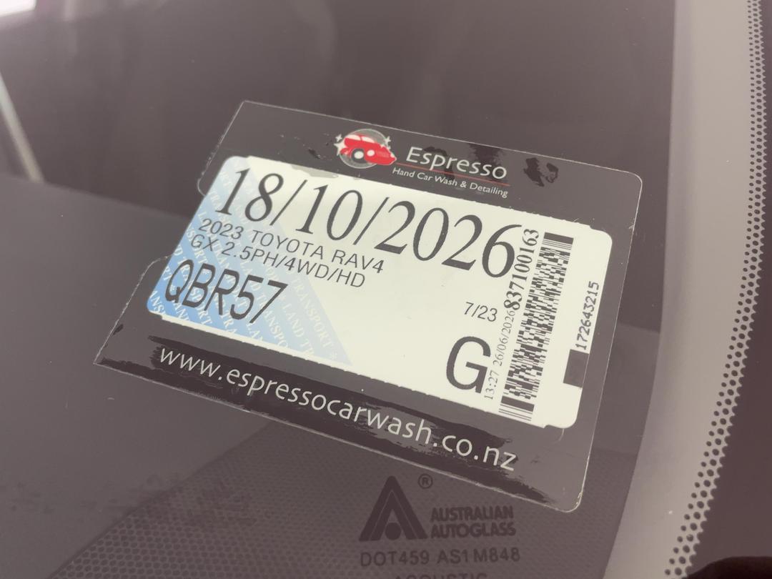 Photo '35' of Toyota Rav4
