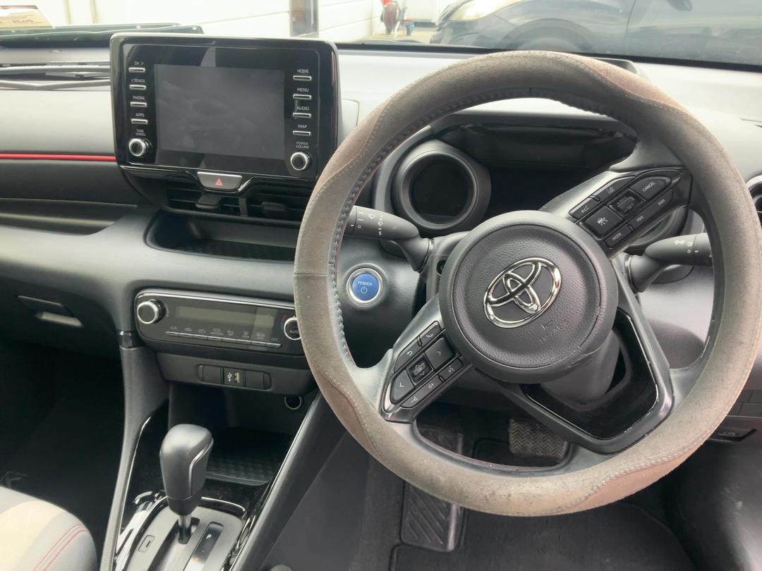 Photo '16' of Toyota Yaris ZR