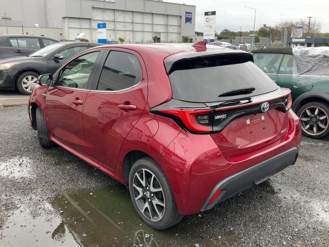 Photo '4' of Toyota Yaris ZR