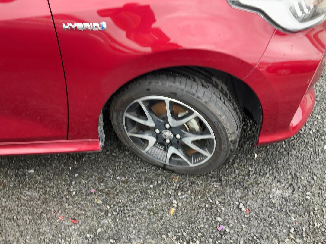 Photo '8' of Toyota Yaris ZR