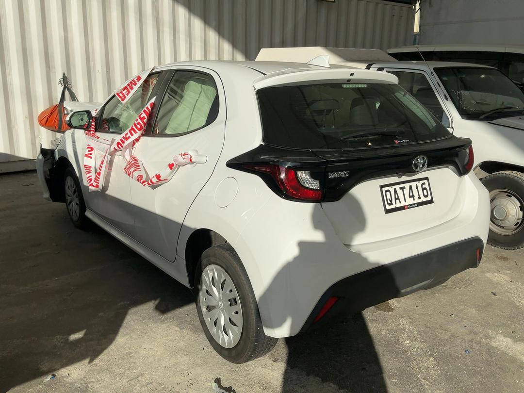 Photo '7' of Toyota Yaris GX