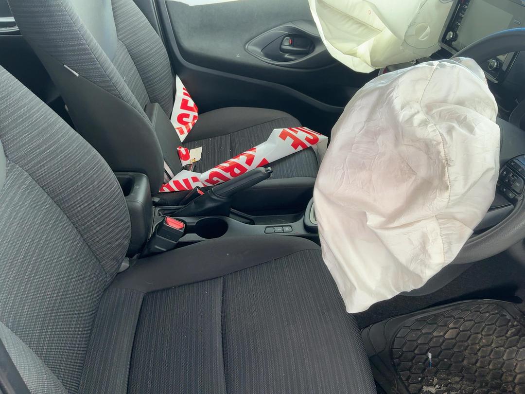 Photo '14' of Toyota Yaris GX