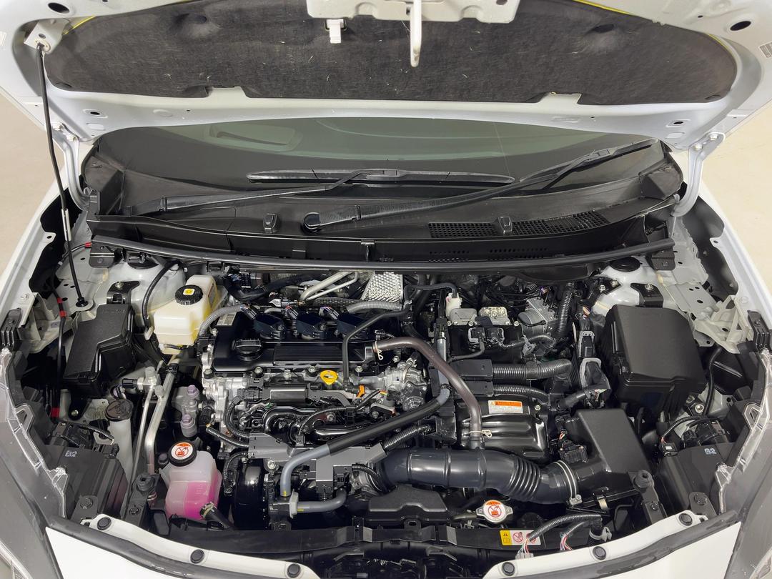Photo '13' of Toyota Yaris Cross