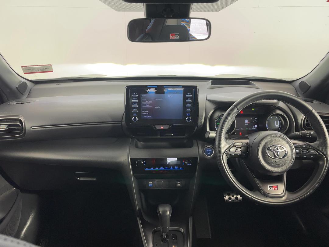 Photo '17' of Toyota Yaris Cross