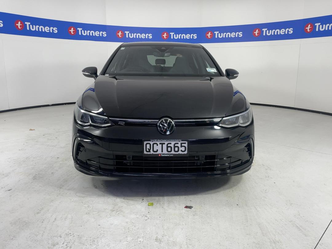 Photo '2' of Volkswagen Golf