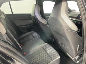 Photo '20' of Volkswagen Golf