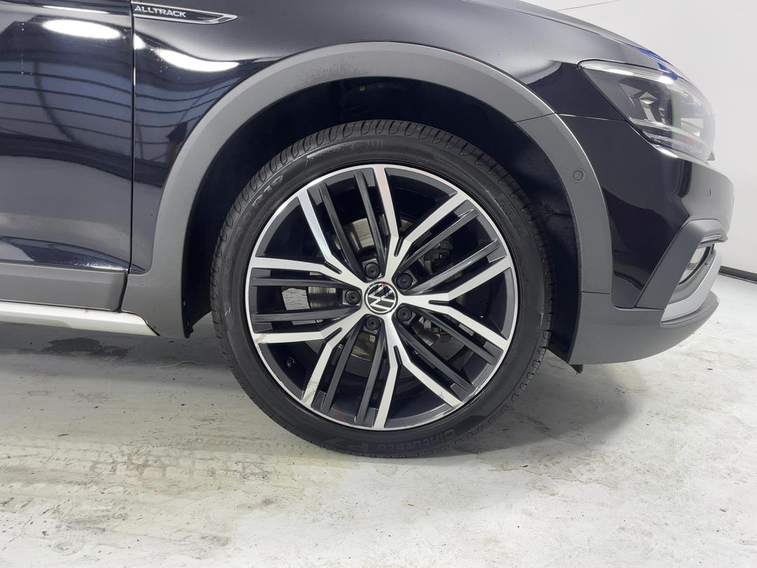 Photo '9' of Volkswagen Passat