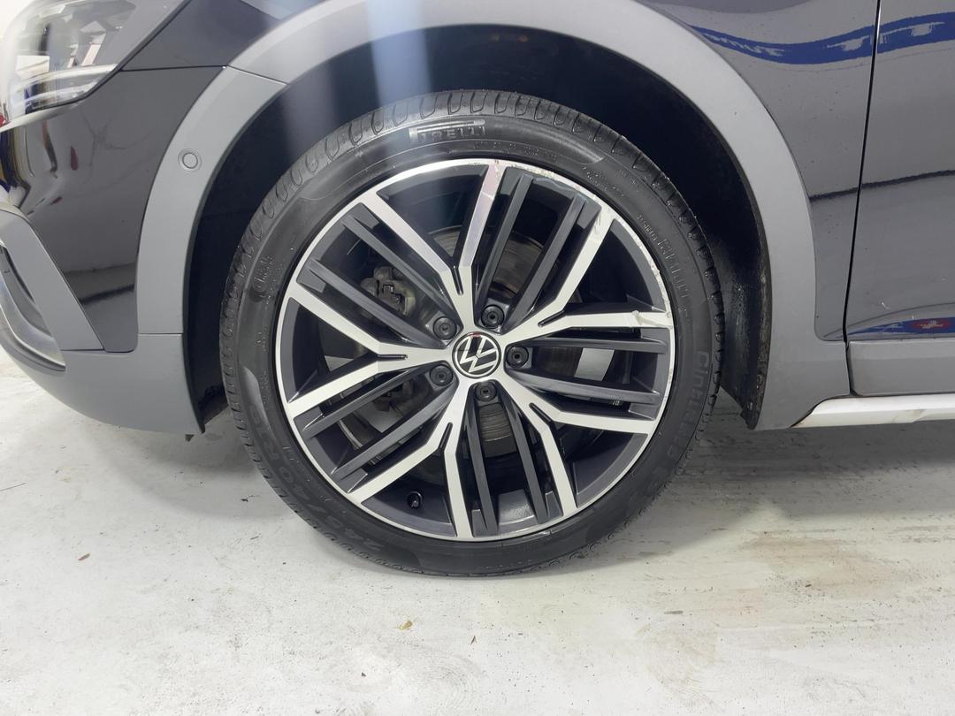 Photo '10' of Volkswagen Passat