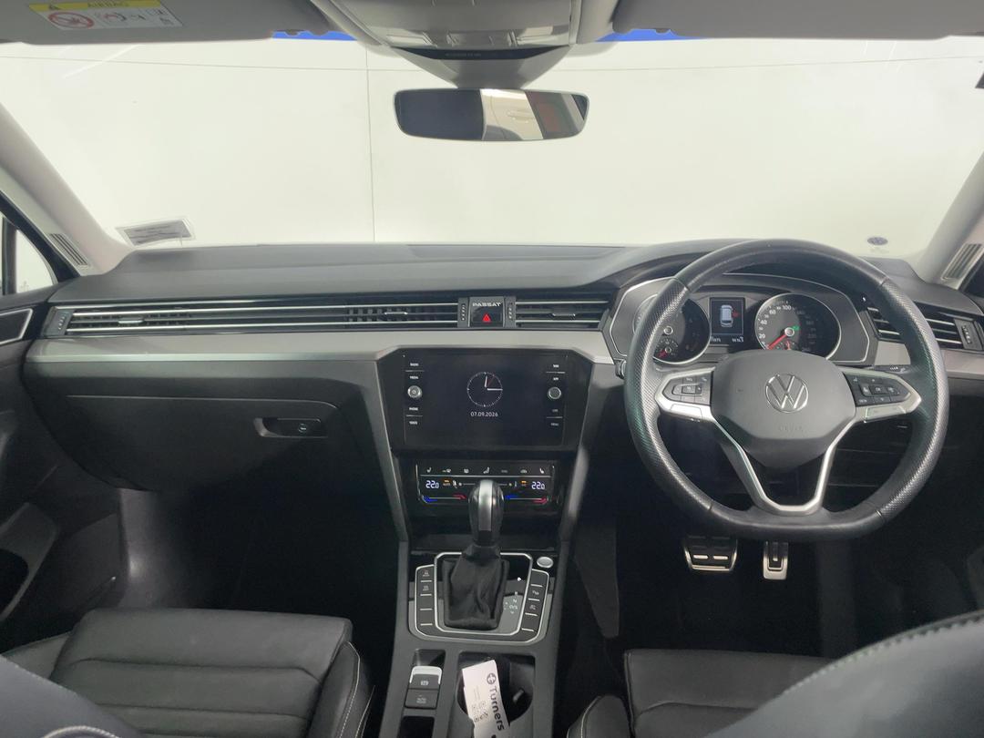 Photo '17' of Volkswagen Passat
