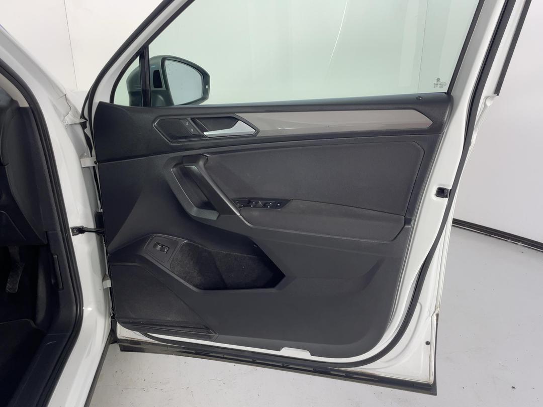 Photo '15' of Volkswagen Tiguan