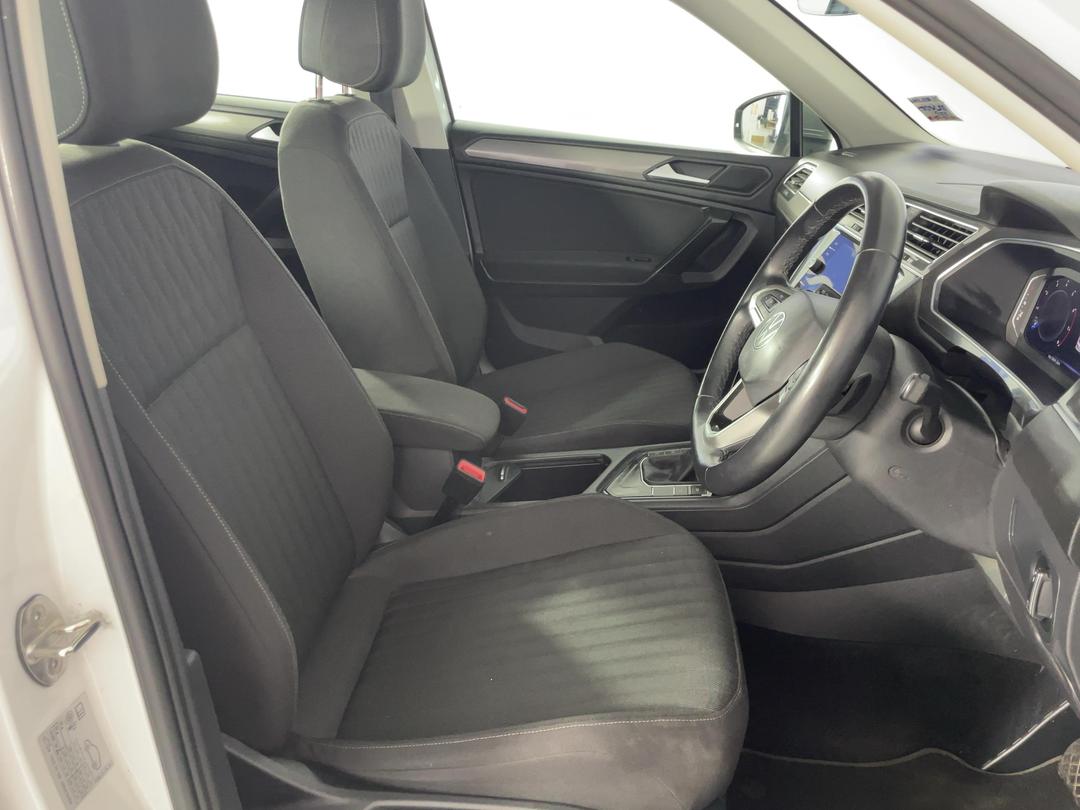 Photo '16' of Volkswagen Tiguan