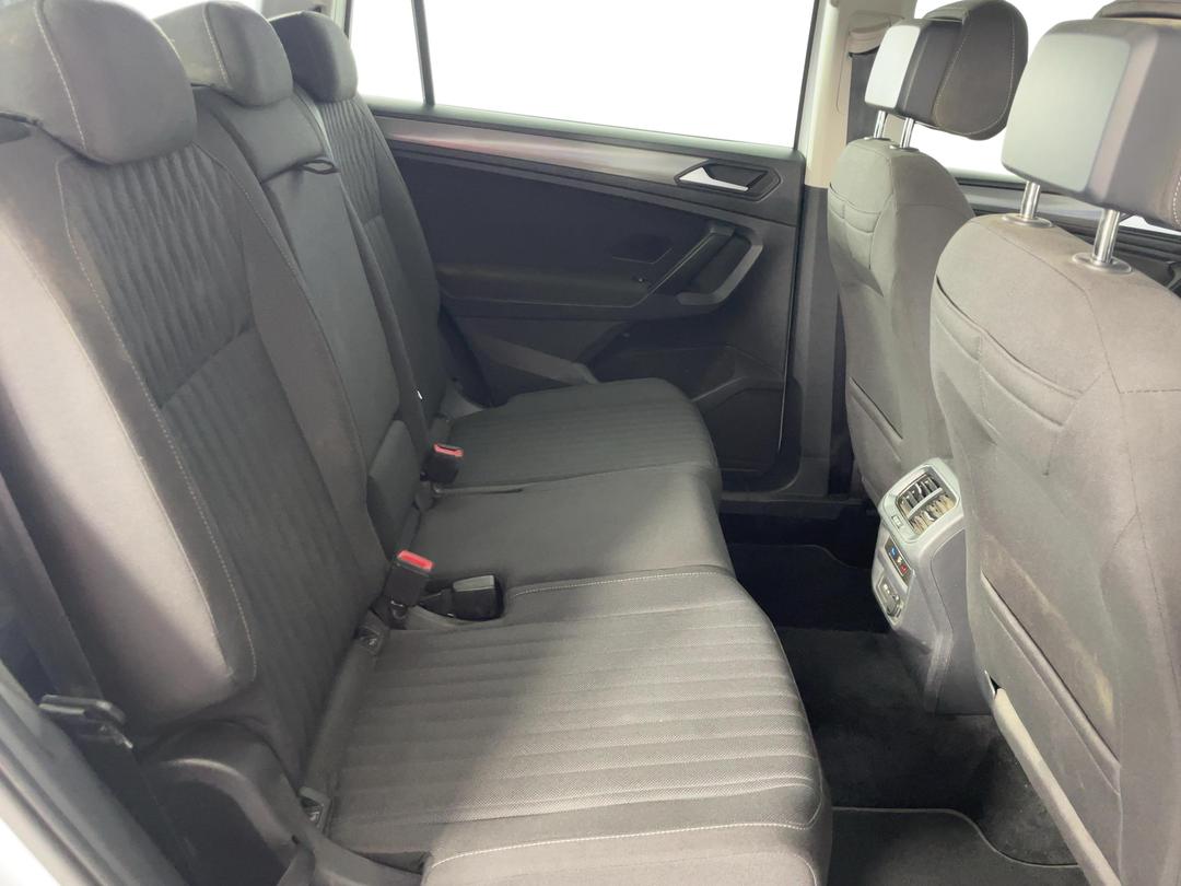 Photo '20' of Volkswagen Tiguan