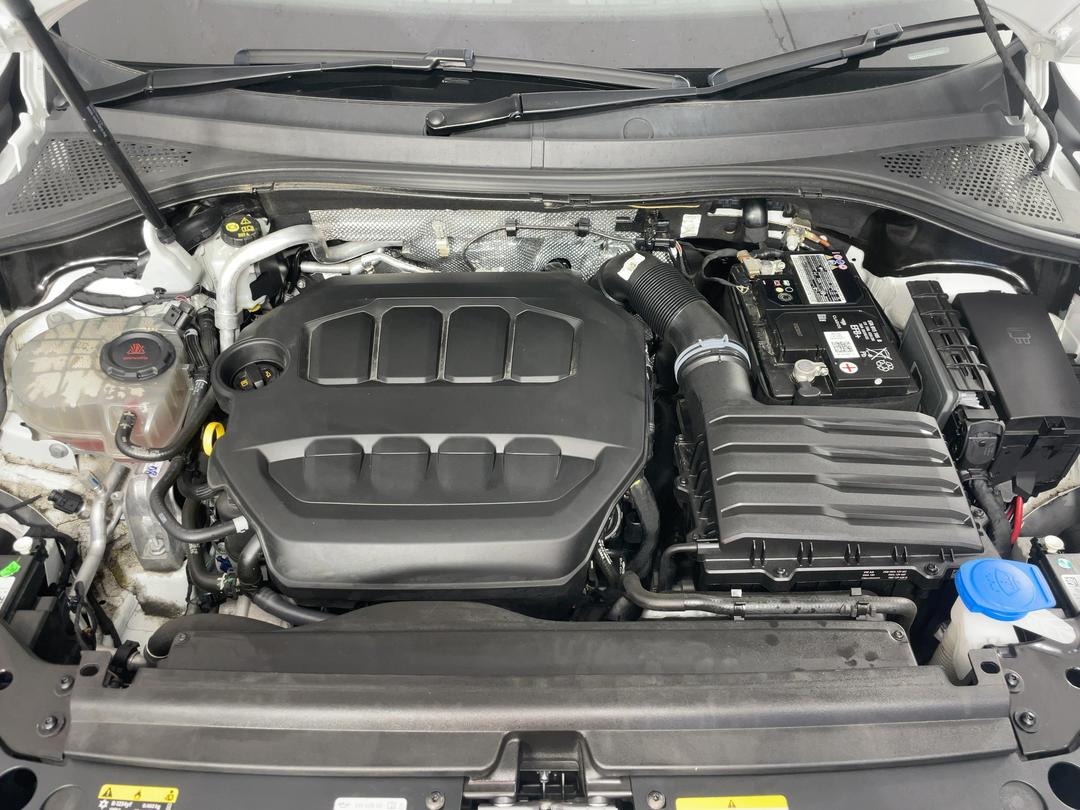 Photo '13' of Volkswagen Tiguan