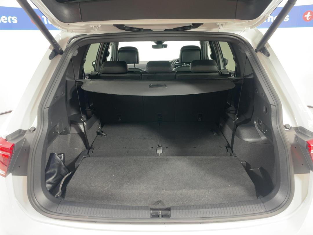 Photo '14' of Volkswagen Tiguan