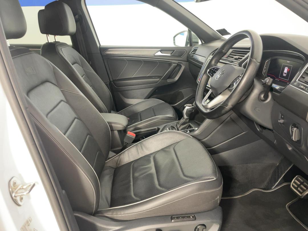 Photo '16' of Volkswagen Tiguan