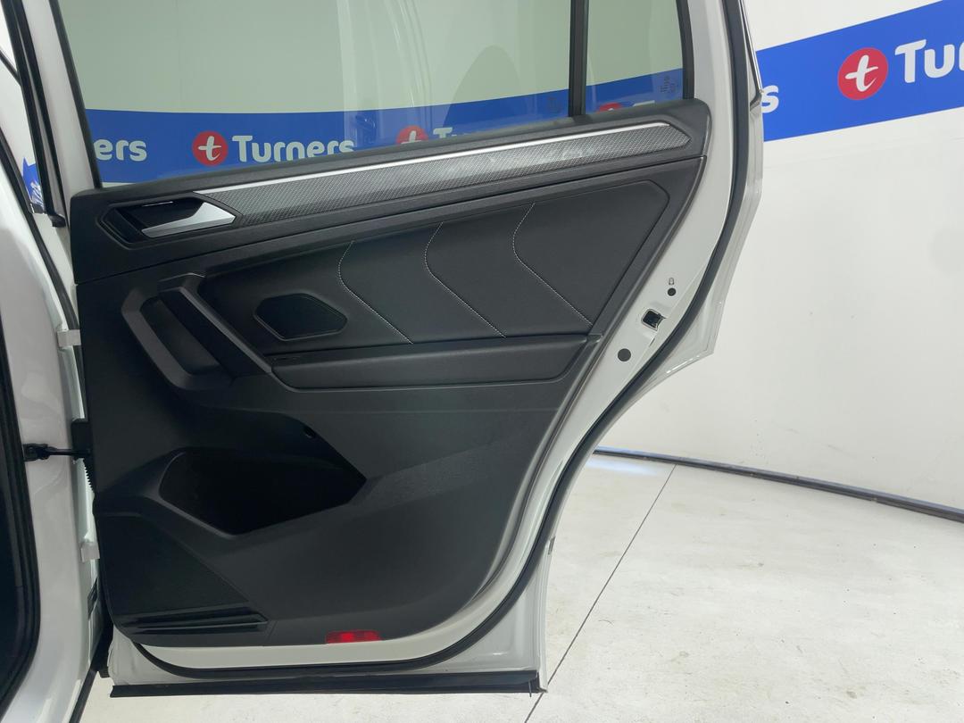 Photo '19' of Volkswagen Tiguan