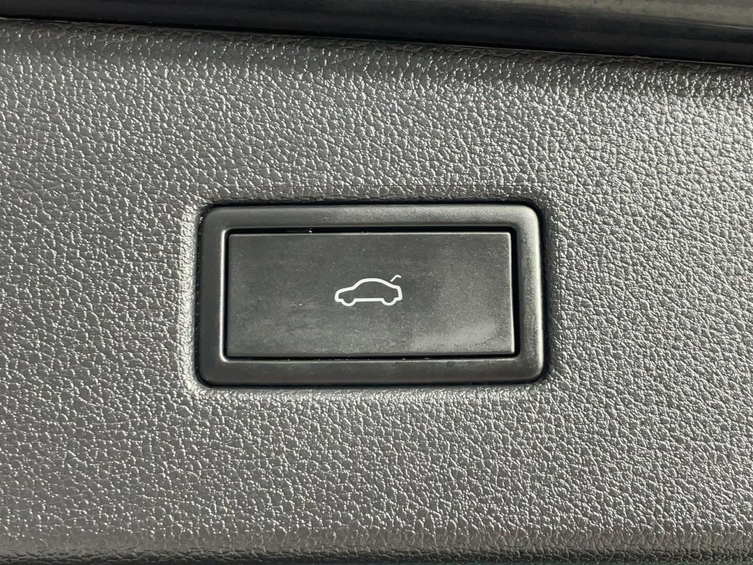 Photo '23' of Volkswagen Tiguan