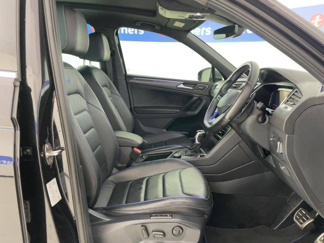 Photo '16' of Volkswagen Tiguan