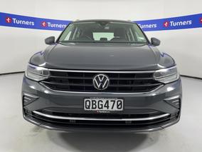 Photo '2' of Volkswagen Tiguan