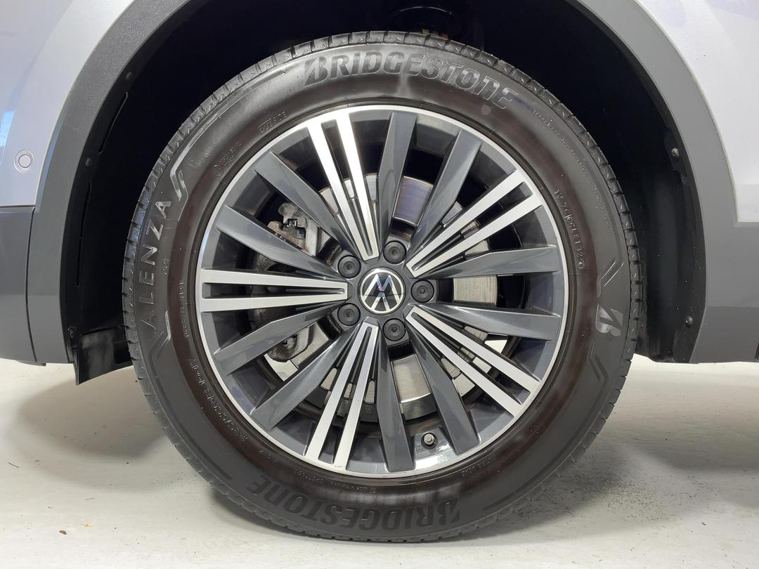 Photo '10' of Volkswagen Tiguan