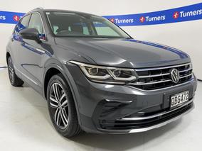 Image of 2023 Volkswagen Tiguan TSI Style 4WD 4WD