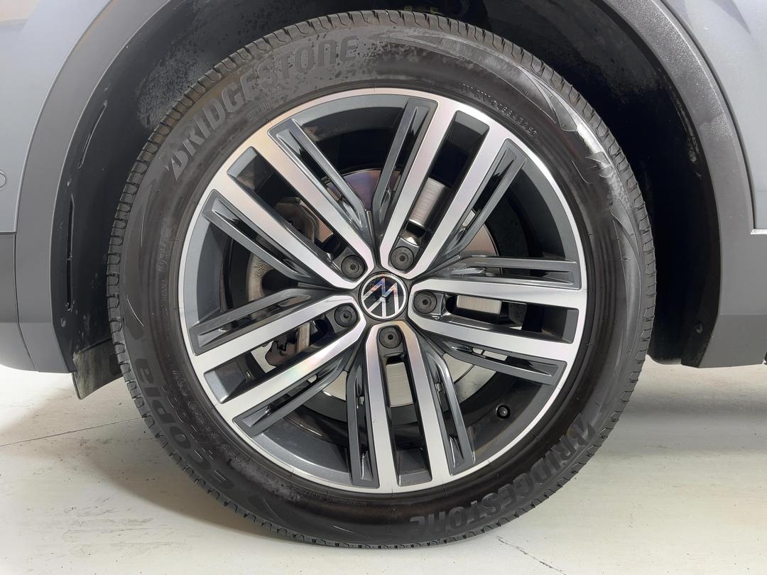Photo '10' of Volkswagen Tiguan