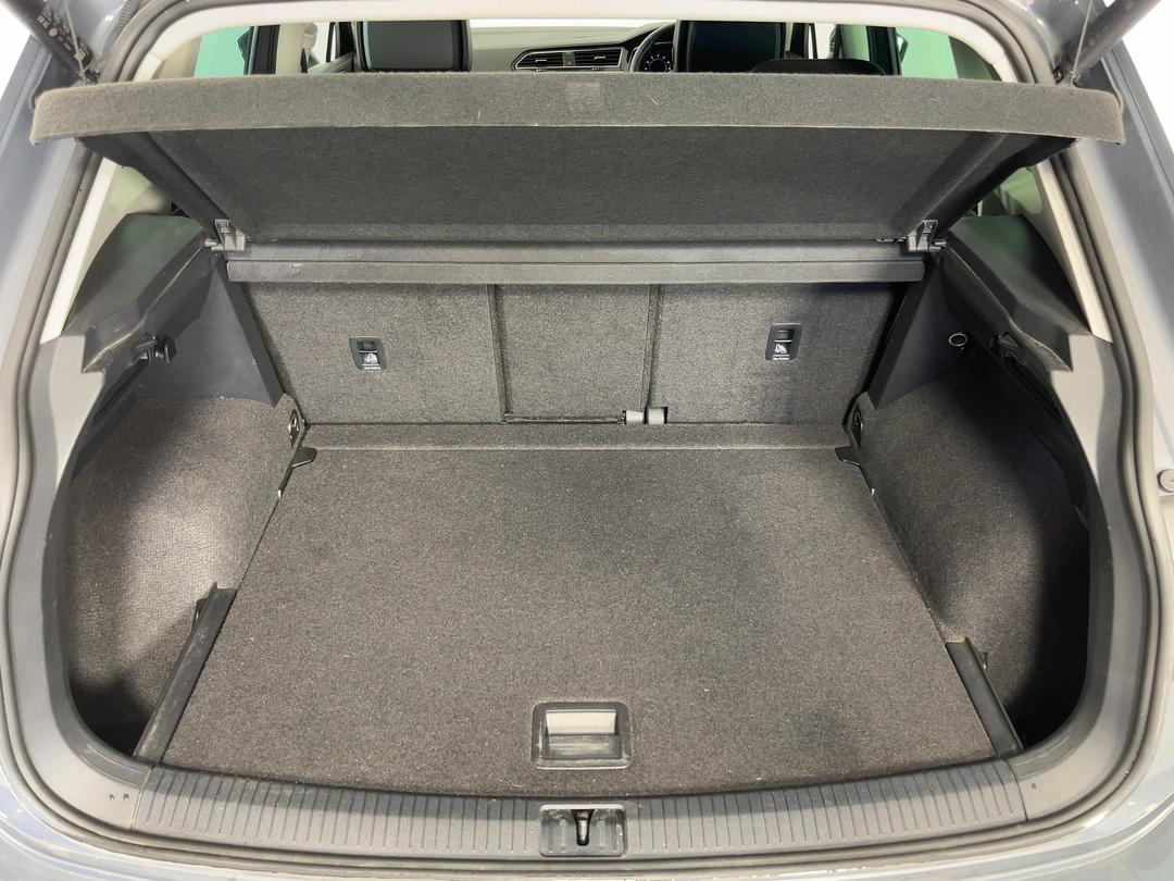 Photo '14' of Volkswagen Tiguan