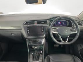 Photo '17' of Volkswagen Tiguan